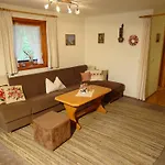 Haus Buchenwald דירה